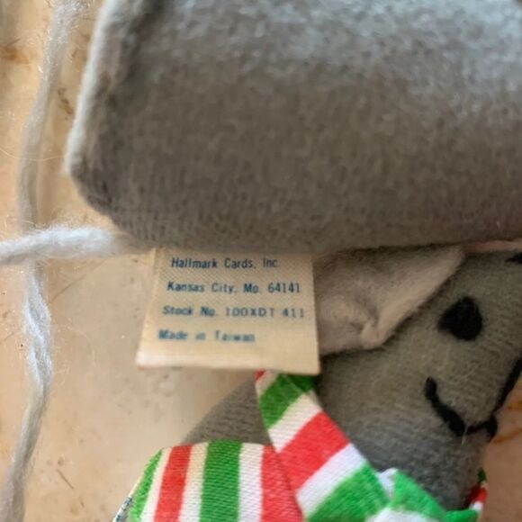 Vintage Pair of Christmas Mice - Picture 3 of 3